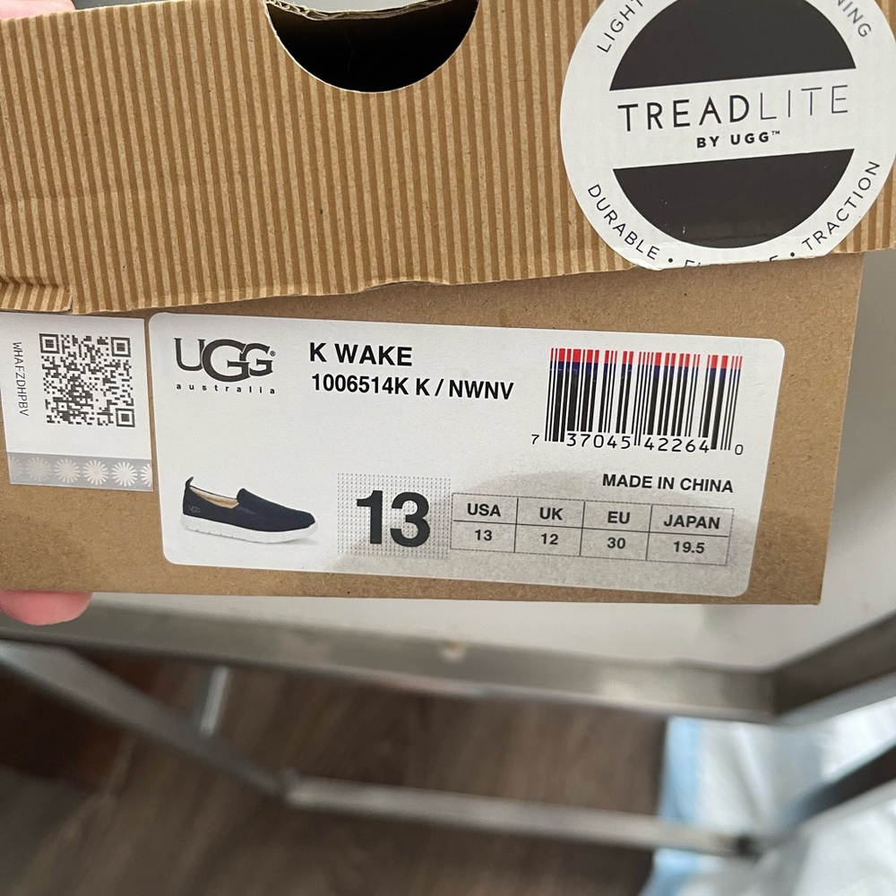 UGG